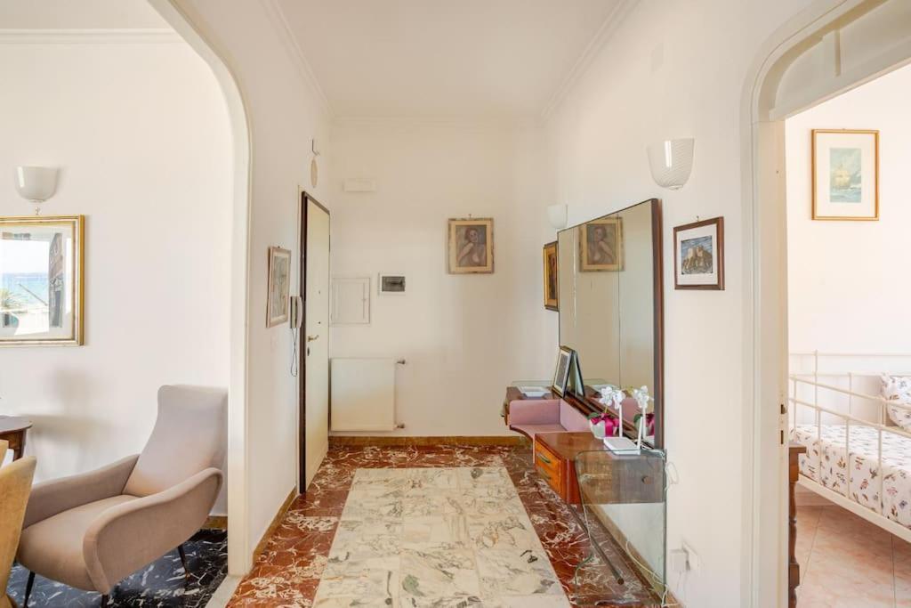 شقة Casa Al Mare - Lido تيراتشينا المظهر الخارجي الصورة